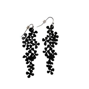 Unbranded Floral Drop Earrings Womens OS Black Excellent Laser Cut Cascade